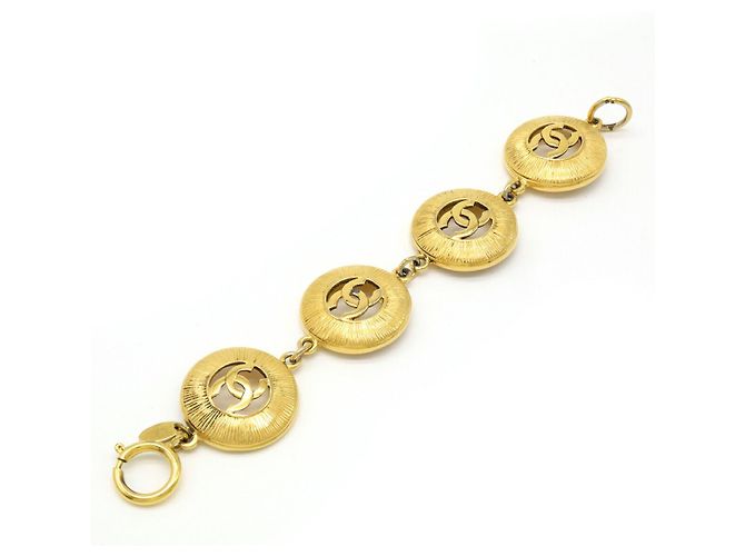 Timeless Bracciale Rotondo Coco Mark di Chanel D'oro Metallico - vista 2