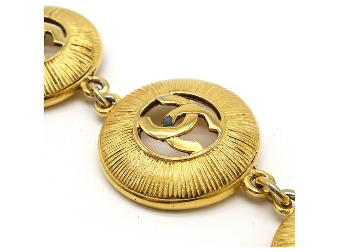 Timeless Bracciale Rotondo Coco Mark di Chanel D'oro Metallico - vista 4