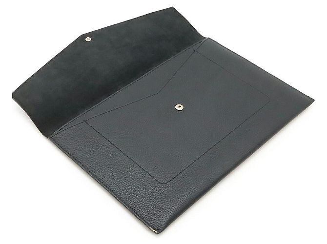 Pochette Envelope Taurillon de Louis Vuitton Noir - vue 5