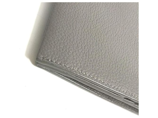 Cartera larga de cuero gris Yves Saint Laurent Castaño - vista 9