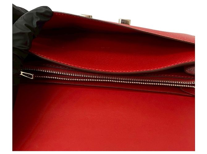 Cartera Larga Constance de Hermès en Cuero Epsom Rojo Roja - vista 9
