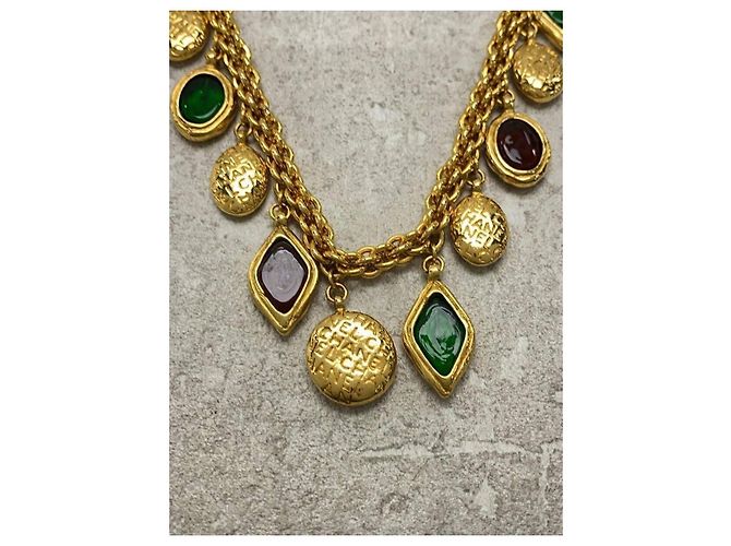 Collana lunga Chanel Gripoix in metallo dorato Gold hardware - vista 2