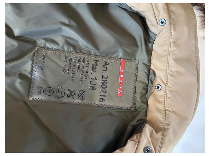 Prada beige down jacket parka with removable fur collar - view 8