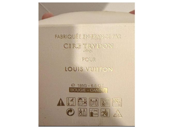 Bougie parfumée Louis Vuitton - vue 2
