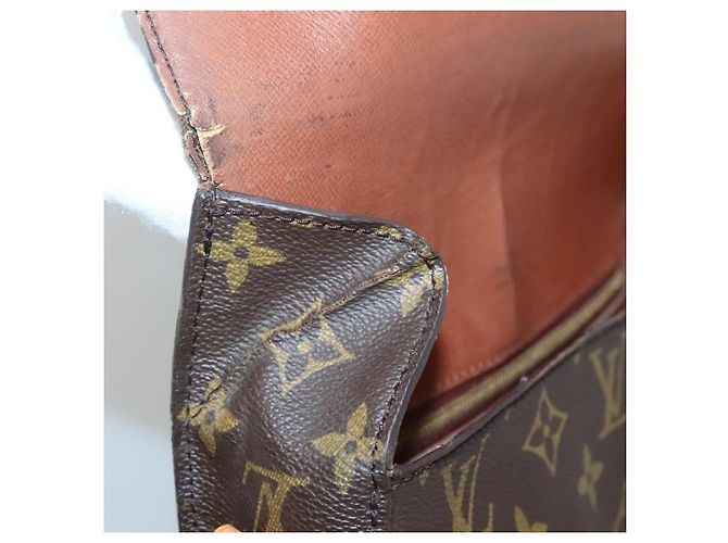 LOUIS VUITTON Monogram Saint Cloud GM Shoulder Bag M51242 LV Auth BA5140 - view 9