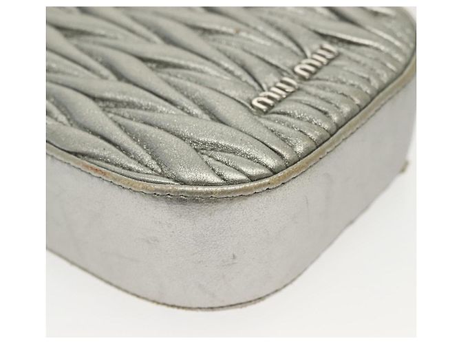 Borsa a spalla in pelle matelassé Miu Miu con catena argento Auth gh730 - vista 16