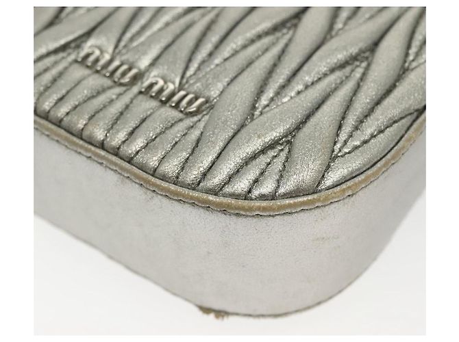 Borsa a spalla in pelle matelassé Miu Miu con catena argento Auth gh730 - vista 17