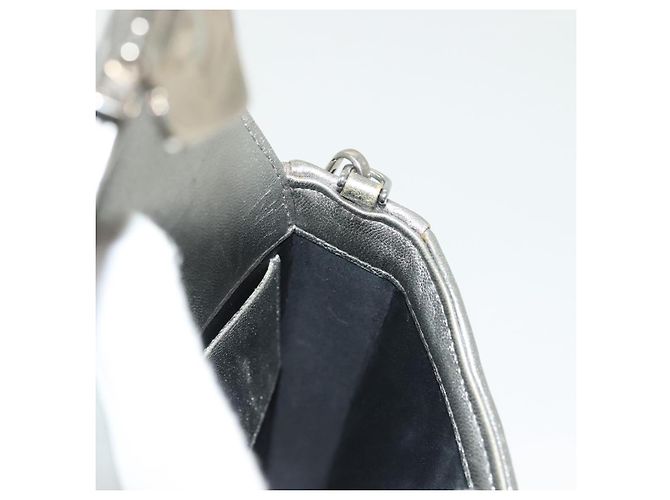 Borsa a spalla in pelle matelassé Miu Miu con catena argento Auth gh730 - vista 20