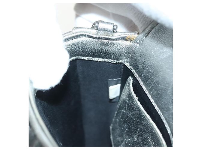 Borsa a spalla in pelle matelassé Miu Miu con catena argento Auth gh730 - vista 21