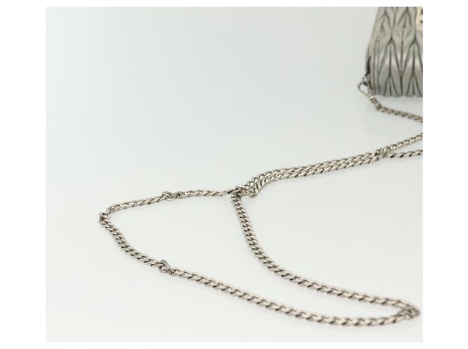 Borsa a spalla in pelle matelassé Miu Miu con catena argento Auth gh730 - vista 7