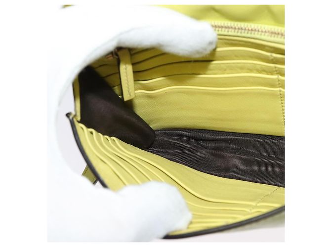 GUCCI Portafoglio a Spalla in Pelle Giallo Oro 369664 Auth bs29351 D'oro - vista 20