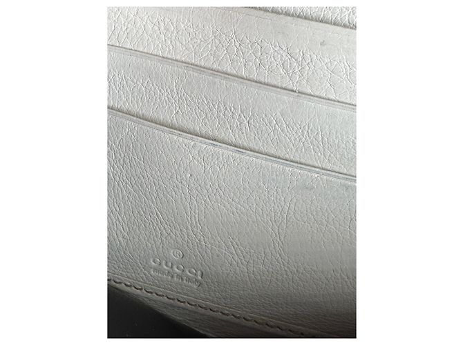 Vintage Gucci Leather Monogram Wallet white - view 5