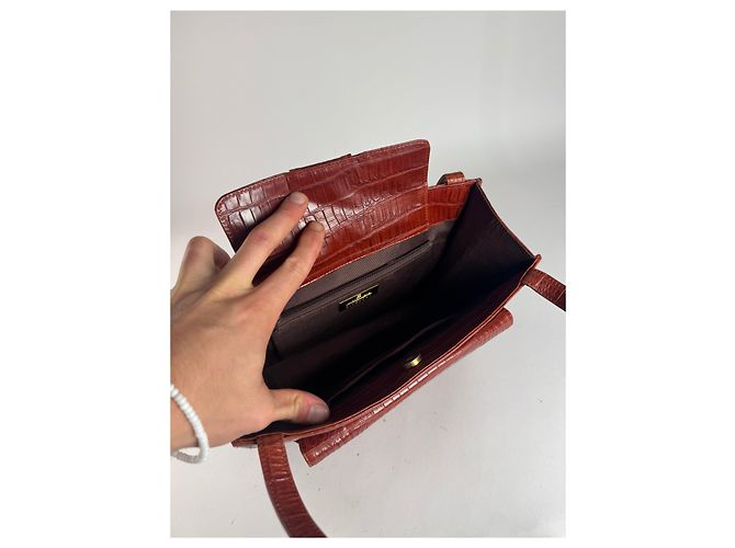 Bolso de cuero patentado con estampado de cocodrilo vintage Givenchy marrón Roja - vista 3