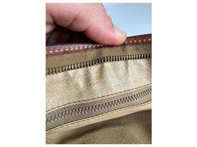 Céline Clutch in pelle monogramma Triomphe vintage di Celine marrone - vista 4