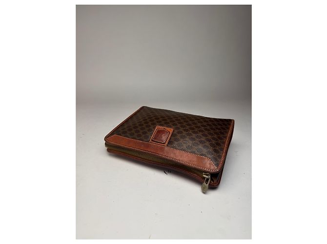 Céline Clutch in pelle monogramma Triomphe vintage di Celine marrone - vista 8