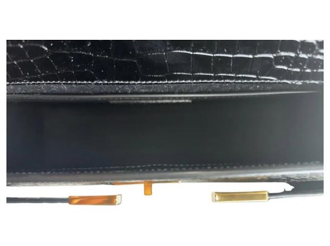 Yves Saint Laurent Saint Laurent YSL modello Manhattan Pelle Nera Stampa Cocco Nero - vista 6