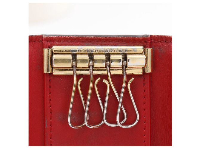 Louis Vuitton Multicles 4 Monogram Vernis Key Case Red - view 15