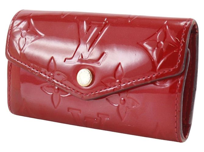 Louis Vuitton Multicles 4 Monogram Vernis Key Case Red - view 2