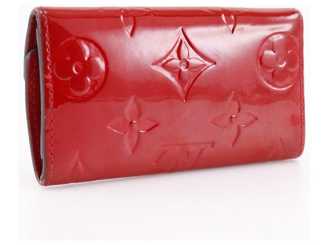 Louis Vuitton Multicles 4 Monogram Vernis Key Case Red - view 3