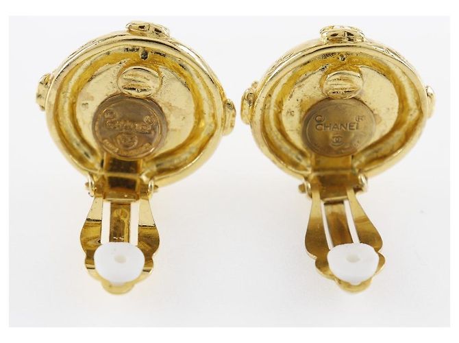 Orecchini vintage CC a clip in metallo di Chanel D'oro - vista 3