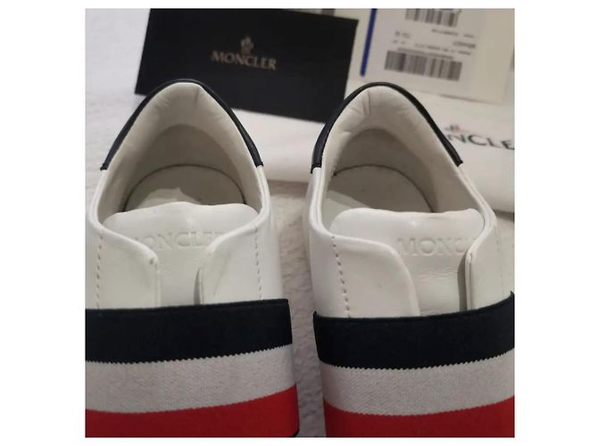Baskets Moncler enfant en cuir blanc taille 32 - vue 5
