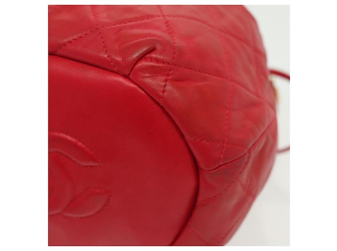 CHANEL Borsa a Spalla Matelassé in Pelle Rossa con Catena Dorata CC Auth 142310 Rosso D'oro - vista 16