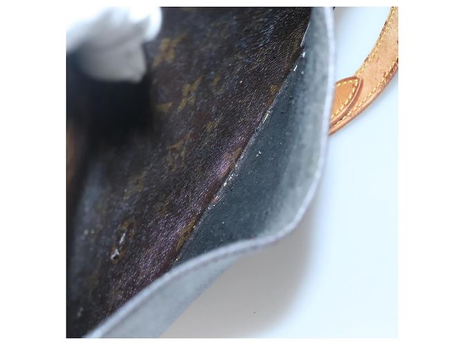 LOUIS VUITTON Monogram Saint Cloud GM Shoulder Bag M51242 LV Auth 142277 - view 25
