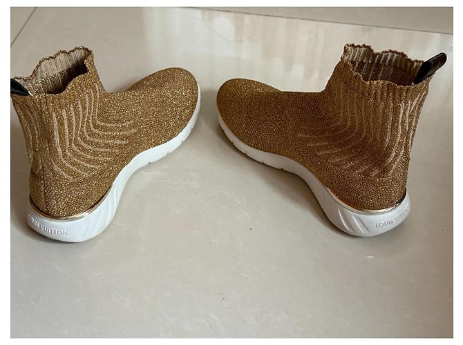 Stivaletti Louis Vuitton Dorati in Tessuto D'oro - vista 4