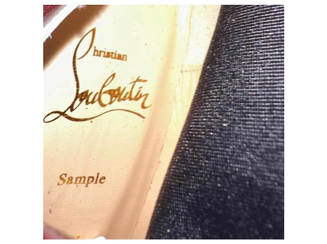 Christian Louboutin Botas Burdeos - vista 6
