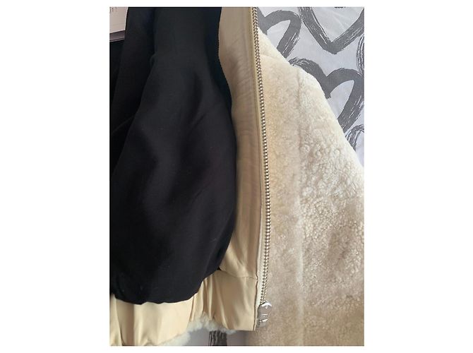 Iro Kurze Kapuzenjacke Creme aus Schafleder - Ansicht 14