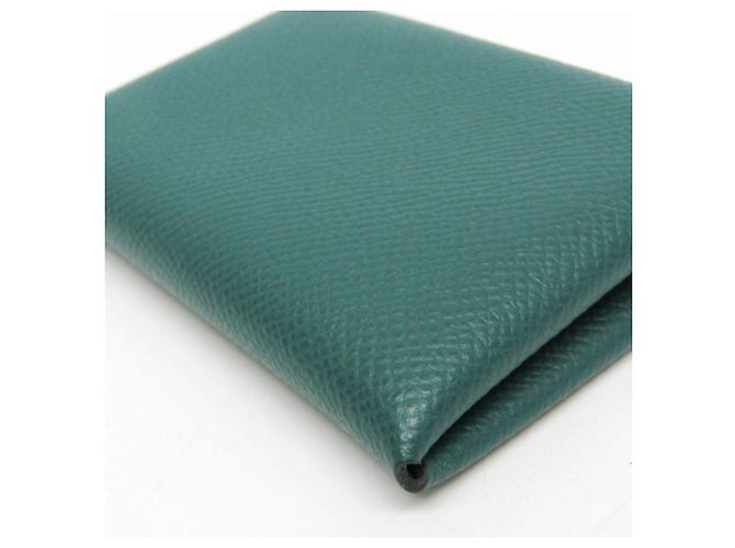 Tarjetero Calvi Duo de cuero Epsom de Hermès en verde - vista 8