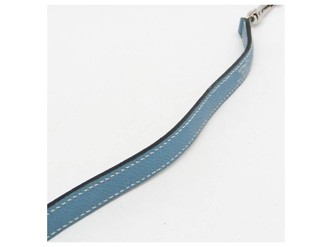 Hundeleine aus hellblauem Leder von Hermès - Ansicht 5