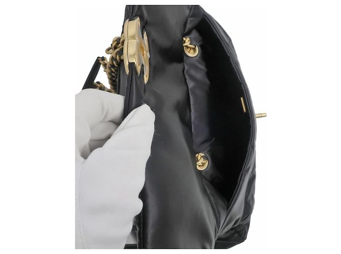 Chanel Bowling Tote Bag Schwarz Satin - Ansicht 6
