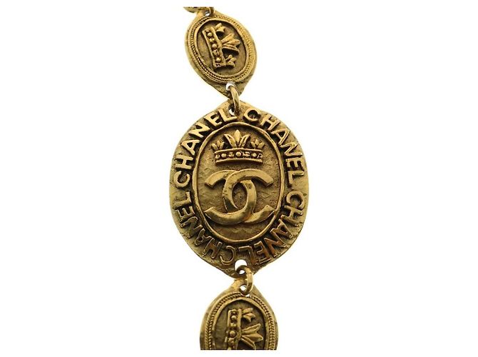 Collana Sautoir Chanel Coin Crown Oro Gold hardware - vista 4