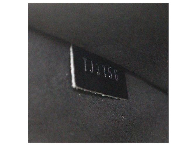 Pochette Jour Nomade en cuir PM Louis Vuitton Noir - vue 5