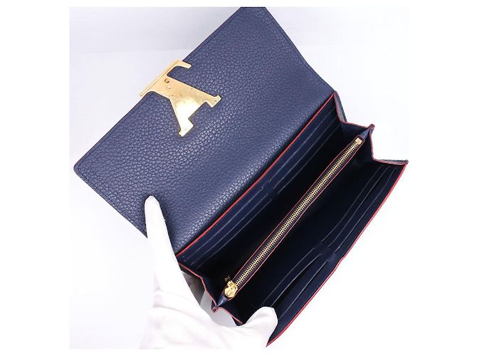 Louis Vuitton Capucines Long Wallet Leather Navy blue - view 6