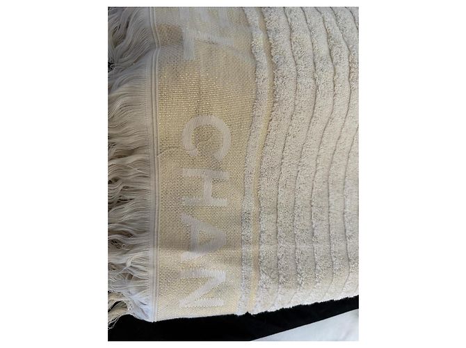 Borsa da spiaggia Chanel in cotone beige con pochette - vista 17