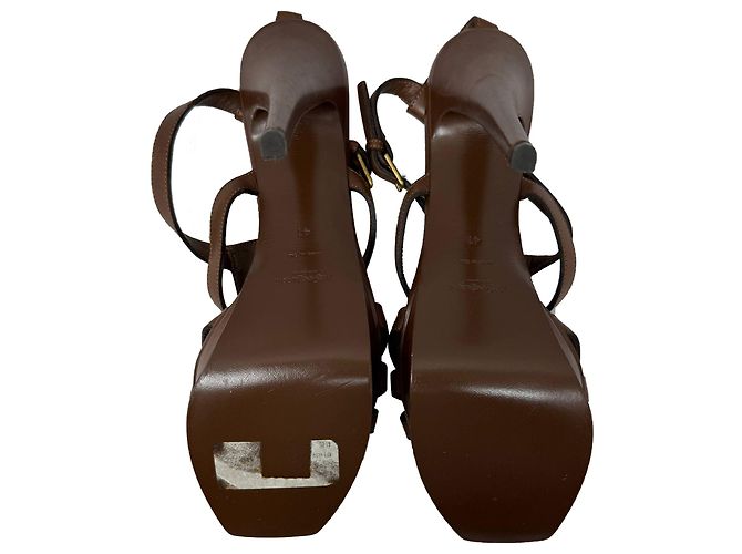 Sandali con piattaforma Tribute di Saint Laurent in pelle marrone - vista 10