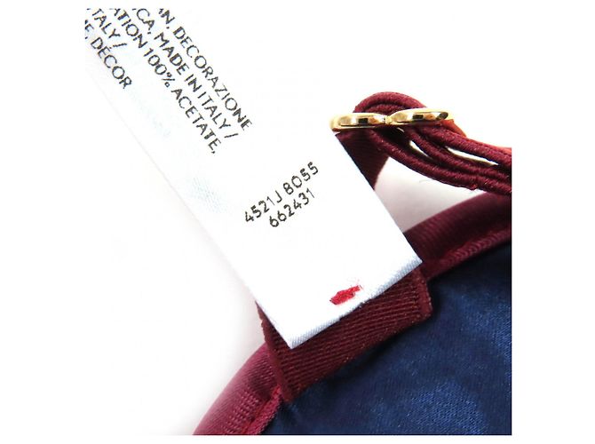 Set de Viaje de Seda Gucci Roja - vista 10
