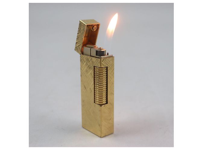 Alfred Dunhill Briquet à motif intégral Dunhill Square Doré - vue 3