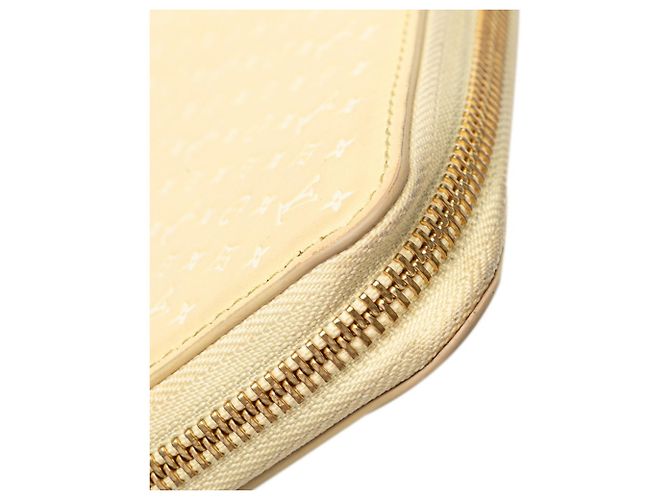 Cartera Zippy Nanogram Louis Vuitton Amarillo - vista 6