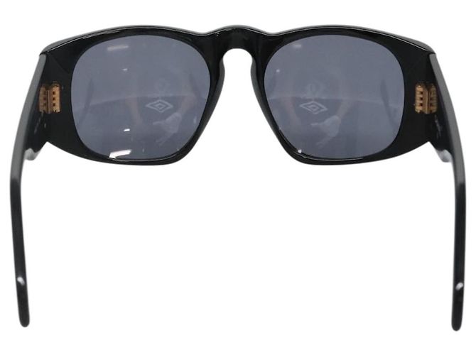 Gafas de sol CHANEL de plástico Negro CC Auth yk19480 - vista 3