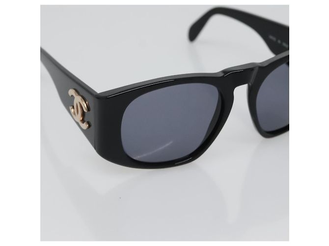 Gafas de sol CHANEL de plástico Negro CC Auth yk19480 - vista 6
