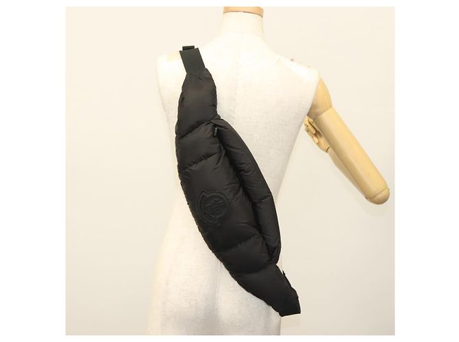 Marsupio Moncler in nylon nero Auth 135282 - vista 21