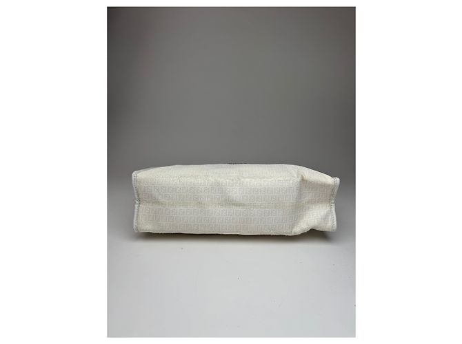 Clutch Vintage Fendi Monogram Bianco - vista 10