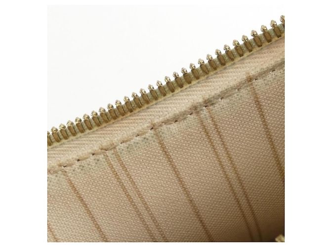 Pochette Easy Monogram Empreinte M81066 di Louis Vuitton Crudo - vista 9