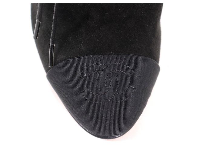 Chanel COCO Mark Wildleder Stiefeletten Schwarz - Ansicht 8