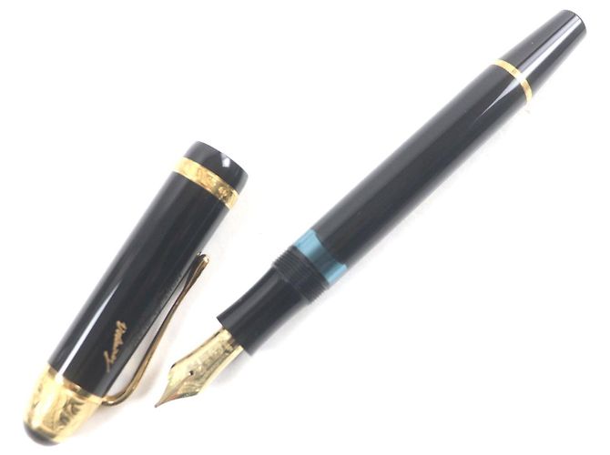 Pluma Montblanc Meisterstück Writers Series Au750 Edición Limitada - vista 3