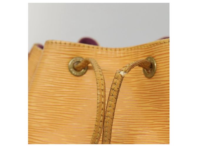 Noe LOUIS VUITTON Borsa a Spalla Petit Noé Epi Gialla M44109 LV Auth 141331 Giallo - vista 10