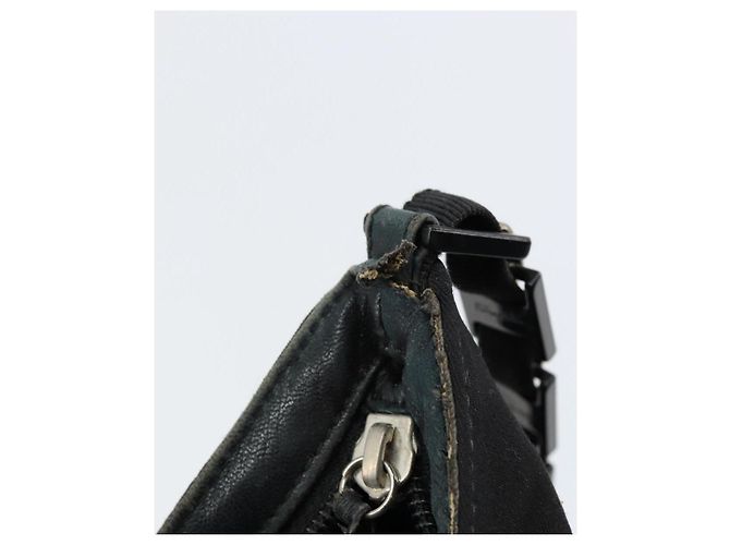 Borsa a Spalla Vala Chain in Tela Nera Salvatore Ferragamo Auth bs29117 Nero - vista 15